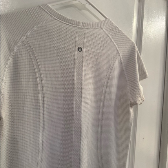 Lululemon Swiftly Tech Short Sleeve White - Picture 4 of 13